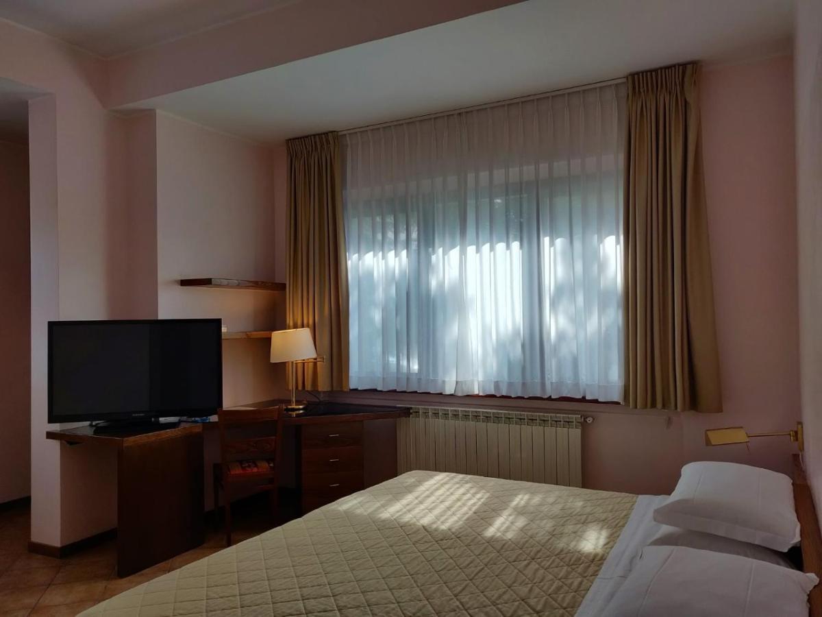 Hotel Capracotta Exterior photo