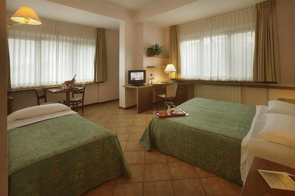 Hotel Capracotta Exterior photo